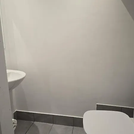 & Stylish, Two Bed, Two Bath Apartamento Galway